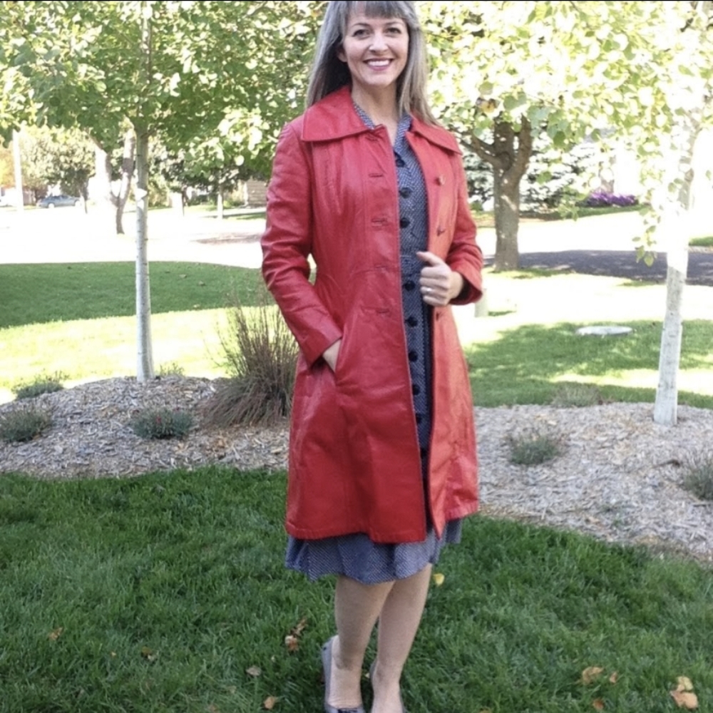 red LEATHER COAT vintage trench jacket S - Picture 1 of 11